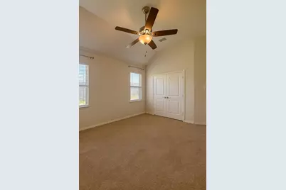 10415 Moraine Lake Drive, Humble, TX 77396 - Photo 6