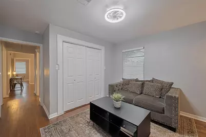 2218 Silverbonnet Street, Houston, TX 77055 - Photo 26