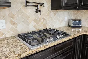 9338 Taylor Cliff Ln, Cypress, TX 77433 - Photo 16