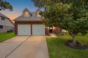 2413 Piney Woods Dr, Pearland, TX 77581 - Photo 1