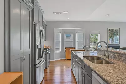 14459 Spyglass Circle, Galveston, TX 77554 - Photo 12