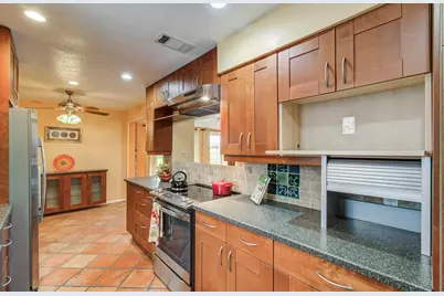6030 Willowbend Boulevard, Houston, TX 77096 - Photo 34