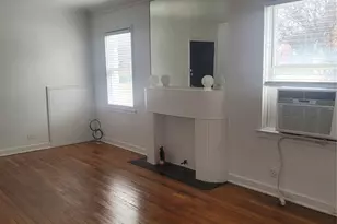 1920 Binz St, Houston, TX 77004 - Photo 2