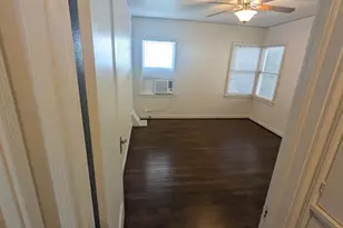 1920 Binz St, Houston, TX 77004 - Photo 12