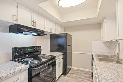 1212 Hampshire Ln #209-1, Richardson, TX 75080 - Photo 1