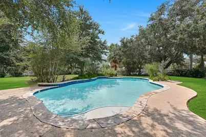 3427 Eckert Drive, Galveston, TX 77554 - Photo 38