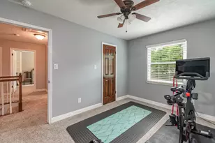310 Prince of Wales St, Conroe, TX 77304 - Photo 20