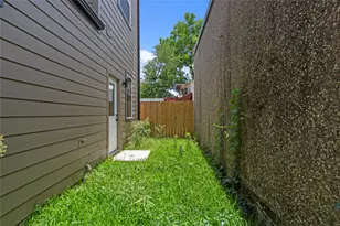 3510 Saltus St, Houston, TX 77003 - Photo 30