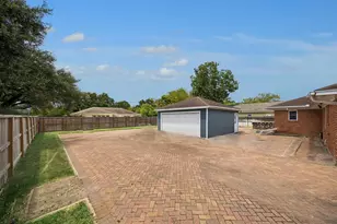 207 Eldridge Rd, Sugar Land, TX 77478 - Photo 16