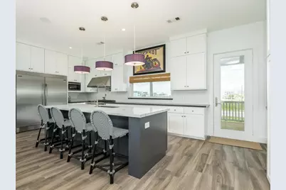 20627 E Sand Hill Drive, Galveston, TX 77554 - Photo 2