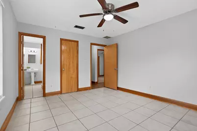 601 Chateau Woods Parkway Drive, Conroe, TX 77385 - Photo 22