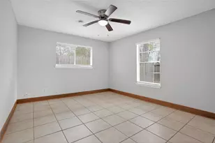 601 Chateau Woods Pkwy Dr, Conroe, TX 77385 - Photo 20