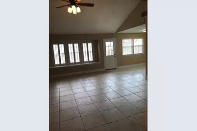 11519 Bickwood Drive, Houston, TX 77089 - Photo 14