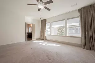 6703 Saxton Manor St, Houston, TX 77055 - Photo 18