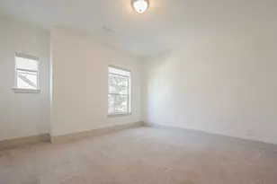 6703 Saxton Manor St, Houston, TX 77055 - Photo 24