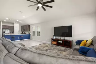 2214 Sand Lily Dr, Texas City, TX 77568 - Photo 14