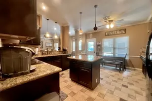 2030 Town Hill Dr, Houston, TX 77062 - Photo 16