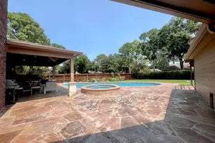 2030 Town Hill Dr, Houston, TX 77062 - Photo 40