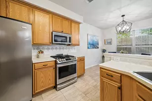 7618 N Linpar Ct N, Houston, TX 77040 - Photo 8