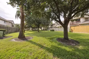 7618 N Linpar Ct N, Houston, TX 77040 - Photo 36