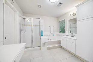7618 N Linpar Ct N, Houston, TX 77040 - Photo 16