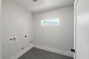 1859 Lynnview Dr, Houston, TX 77055 - Photo 18