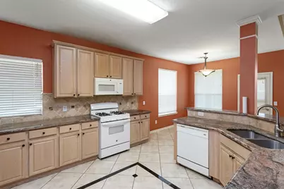 9818 Mossy Tree Lane, Houston, TX 77064 - Photo 6