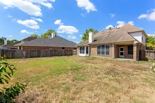 9818 Mossy Tree Ln, Houston, TX 77064 - Photo 28