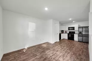 16939 Marie Vlg Dr, Conroe, TX 77306 - Photo 6