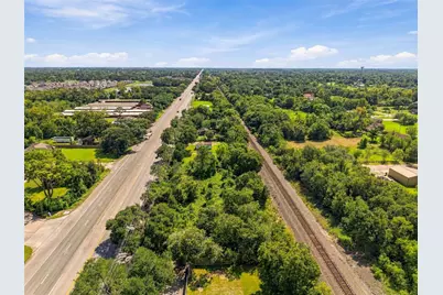 15605 Highway 6, Santa Fe, TX 77517 - Photo 30