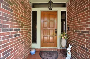 3862 W Wisteria Cir, Sugar Land, TX 77479 - Photo 4