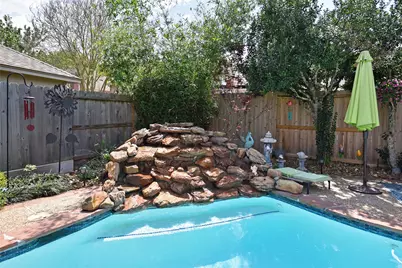 3862 W Wisteria Circle, Sugar Land, TX 77479 - Photo 32