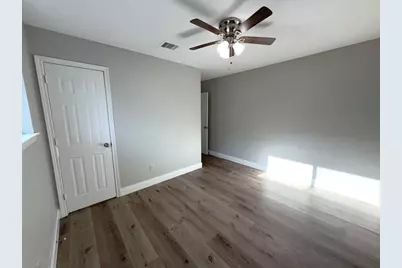 1442 Tarberry Road, Houston, TX 77088 - Photo 12