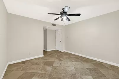 3224 Timmons Lane #130, Houston, TX 77027 - Photo 8