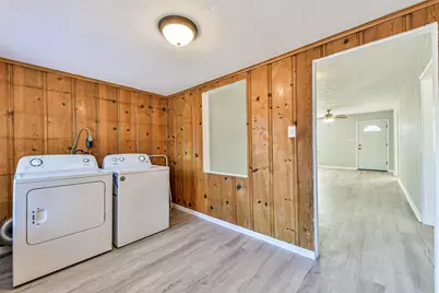 624 15th Avenue N, Texas City, TX 77590 - Photo 12