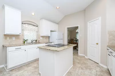 18214 Eden Trails Lane, Houston, TX 77094 - Photo 12