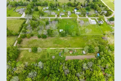 8011 Custer Street, Hitchcock, TX 77563 - Photo 4