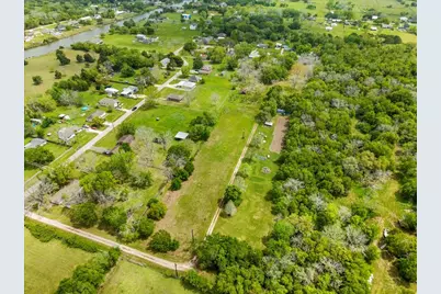 8011 Custer Street, Hitchcock, TX 77563 - Photo 6