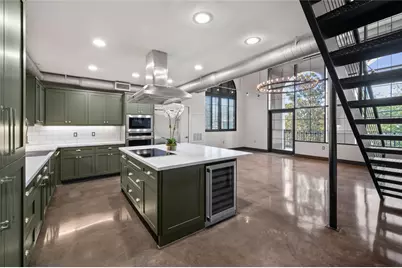 1025 S Shepherd Drive #110, Houston, TX 77019 - Photo 1