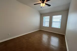 9949 Kingfisher Dr, Conroe, TX 77385 - Photo 14