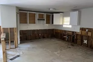 31879 Casey Rd, New Caney, TX 77357 - Photo 14