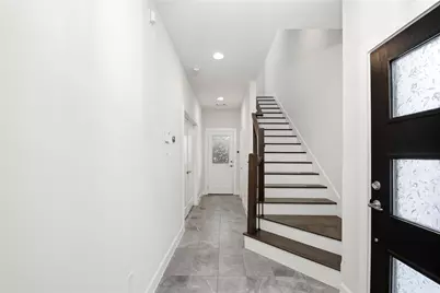 849 Fisher Street #D, Houston, TX 77018 - Photo 4