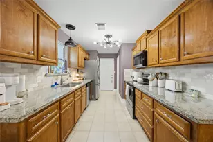 15914 Castaway Ct, Crosby, TX 77532 - Photo 40