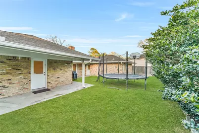5323 Rutherglenn Drive, Houston, TX 77096 - Photo 18