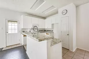17538 Olympic Park Ln, Humble, TX 77346 - Photo 8