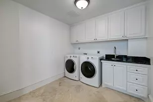 14123 Carolcrest Cir, Houston, TX 77079 - Photo 36