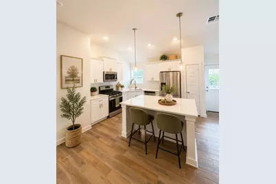 411 Zeus Mountains Dr Drive, Crosby, TX 77532 - Photo 2