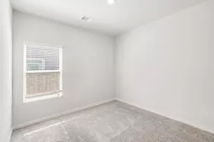 16909 Needlepoint Dr, Conroe, TX 77304 - Photo 12