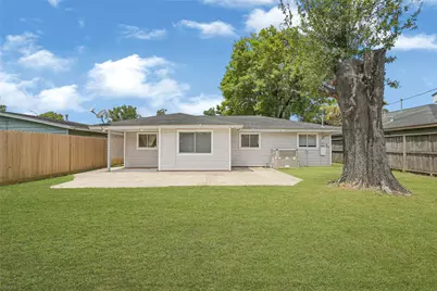 3816 Newton Drive, Pasadena, TX 77503 - Photo 20