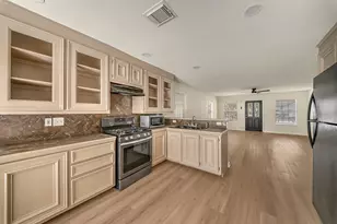 2422 Deutser St, Houston, TX 77093 - Photo 12